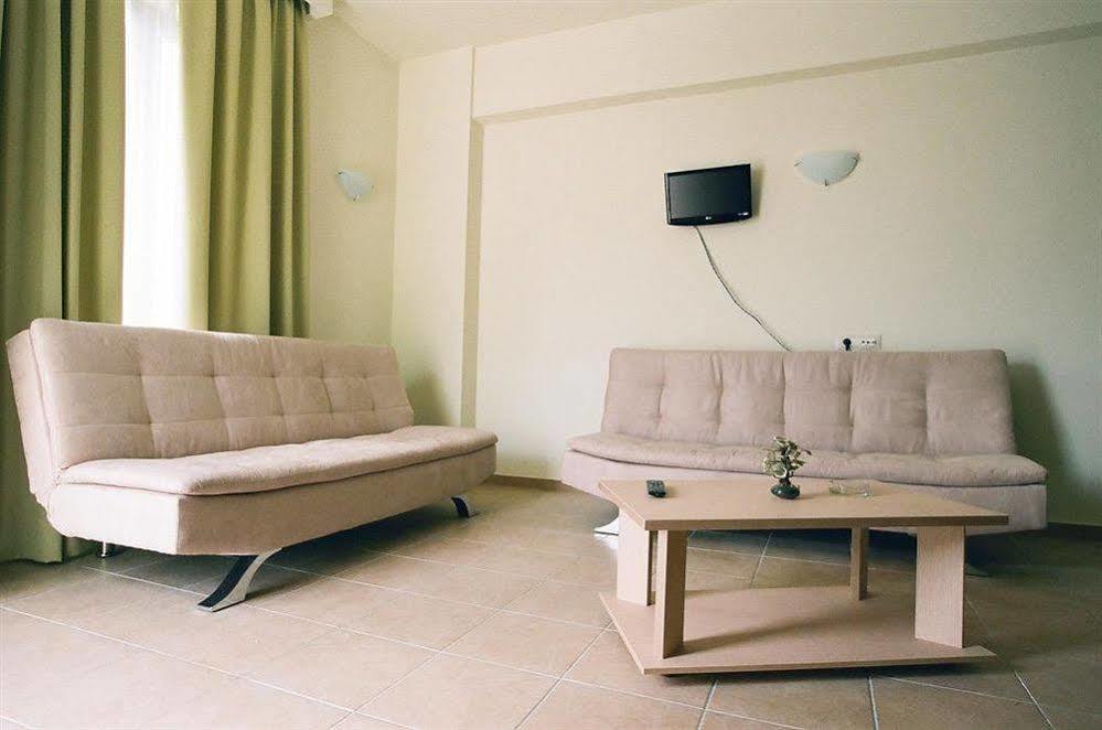 Athina Beach Hotel Като-Даратсо Экстерьер фото